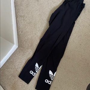 Barely worn Addidas leggings